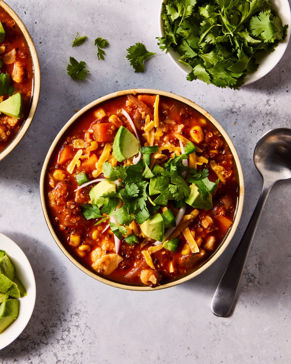 quinoa chili in a slow cooker