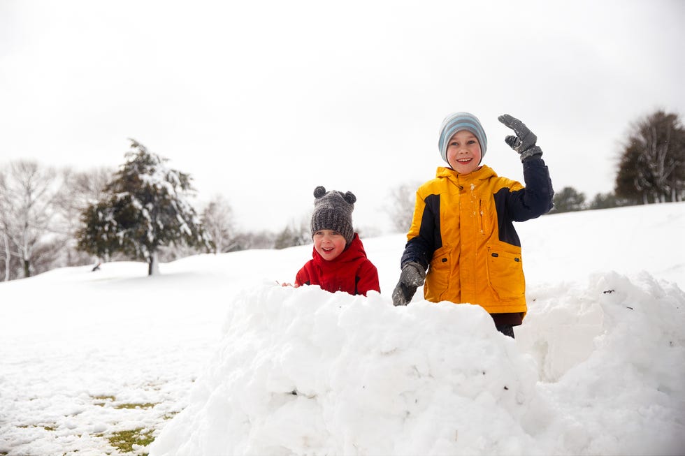 best fun snow activities for winter