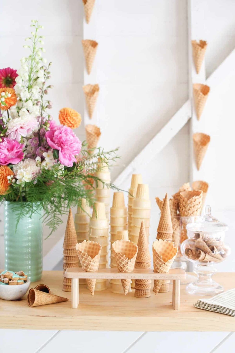 garden party ideas sugar and charm ice cream bar