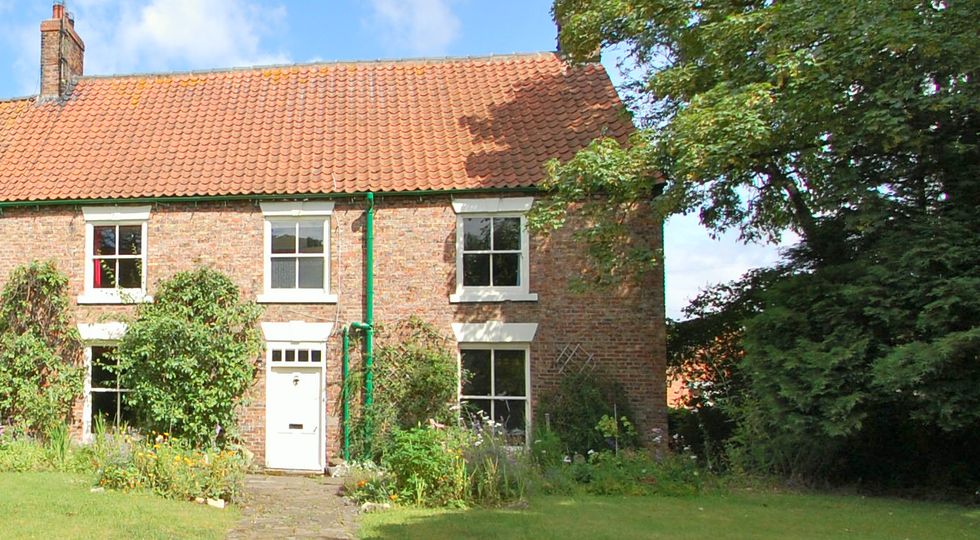 yorkshire-village-cottage