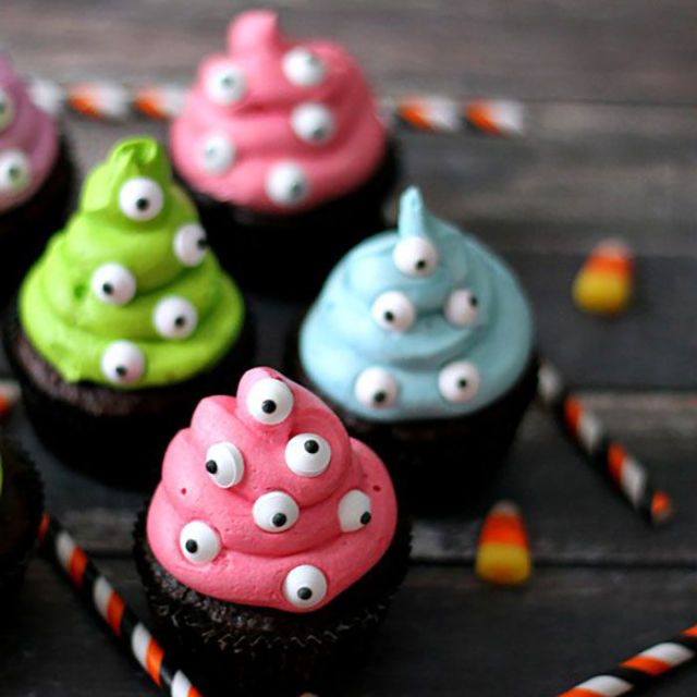 <p>Candy eyes are a necessity come Halloween, and the more the merrier on top of these pastel frosted cupcakes. </p><p><strong>Get the recipe at <a href="http://www.lifewiththecrustcutoff.com/monster-cupcakes/2/" target="_blank">Life With the Crust Cut Off</a>.</strong></p>