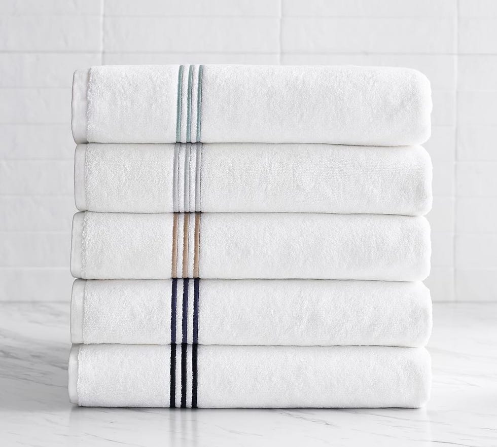 Grand Organic Cotton Embroidered Towels