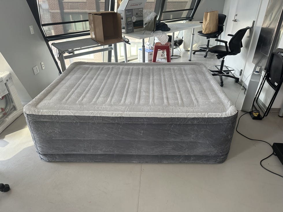 Dura-Beam Deluxe Comfort Air Mattress