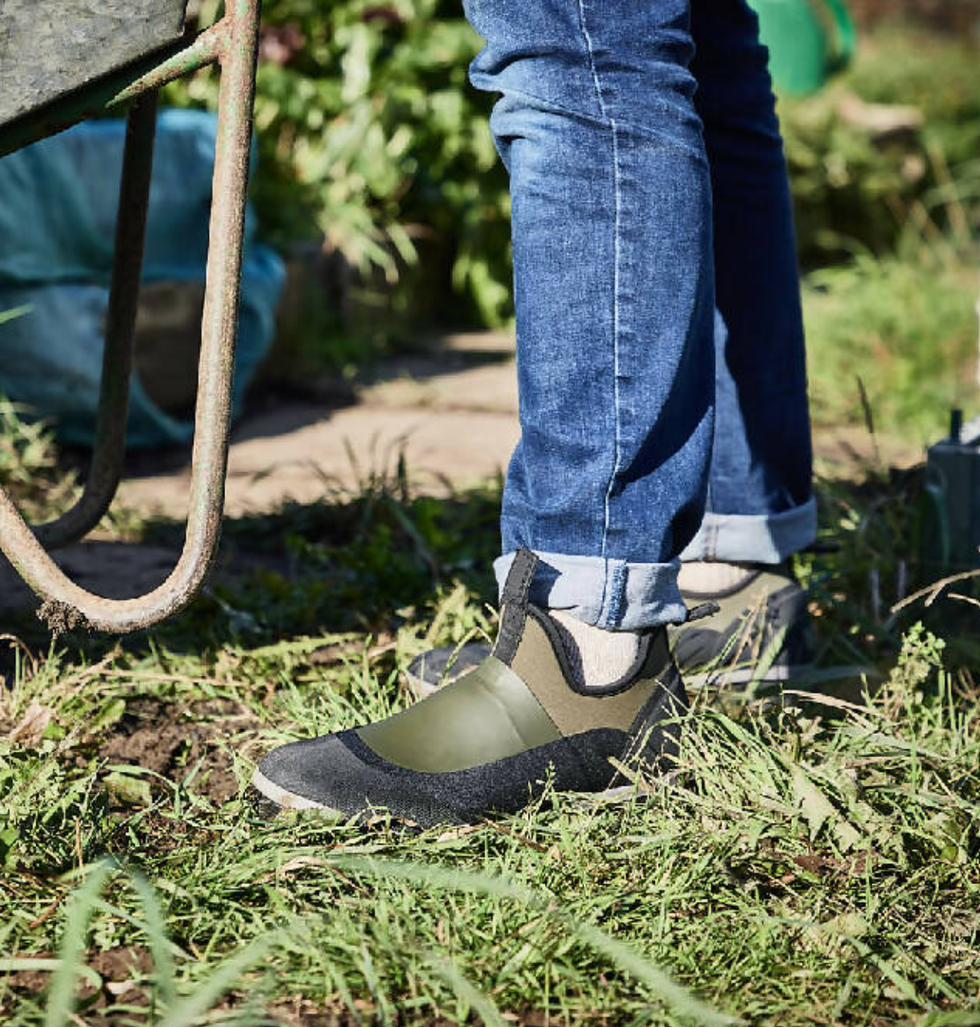 Lamb's Ladies Gardening Clog