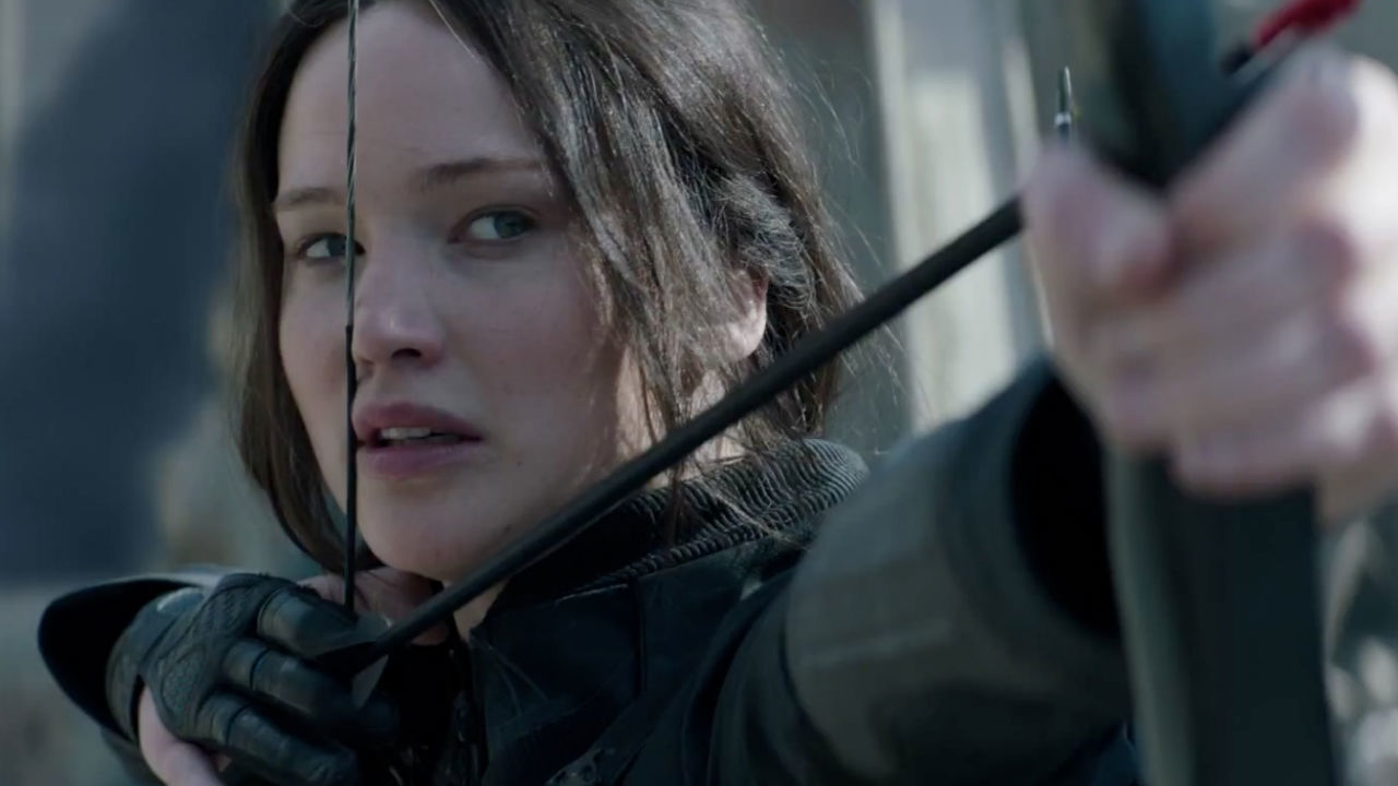 Hunger Games Katniss Shooting Apple