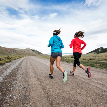 Cloud, Road, Recreation, Landscape, Exercise, Mammal, Running, Athletic shoe, Outdoor recreation, Highland, 