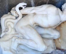 Stockholm City Hall - Inside the arch there is a marble sculptural composition "Punishment of Loki", 1923