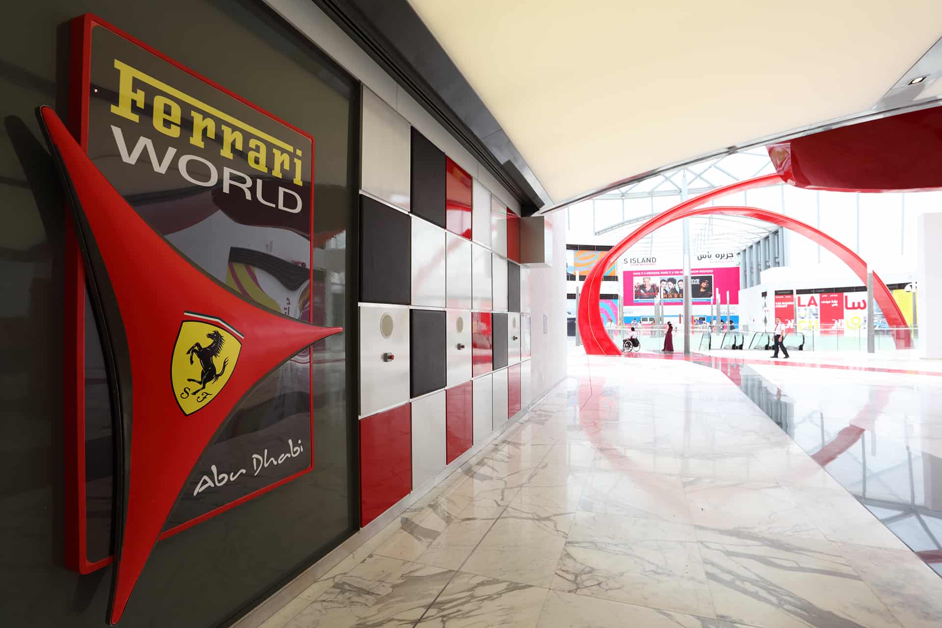 experiencia ferrari dubai