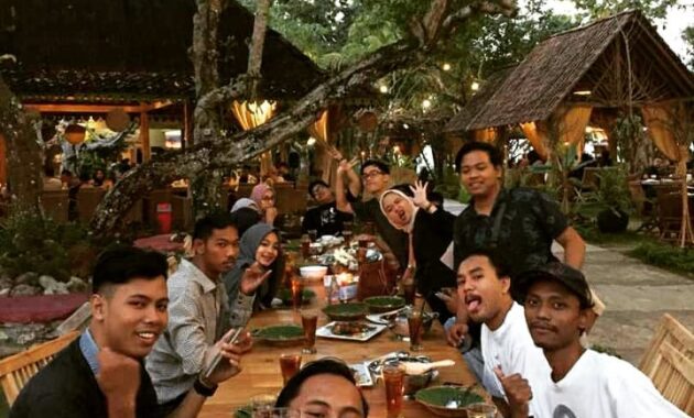 Rajaklana Restoran Keluarga di Jogja