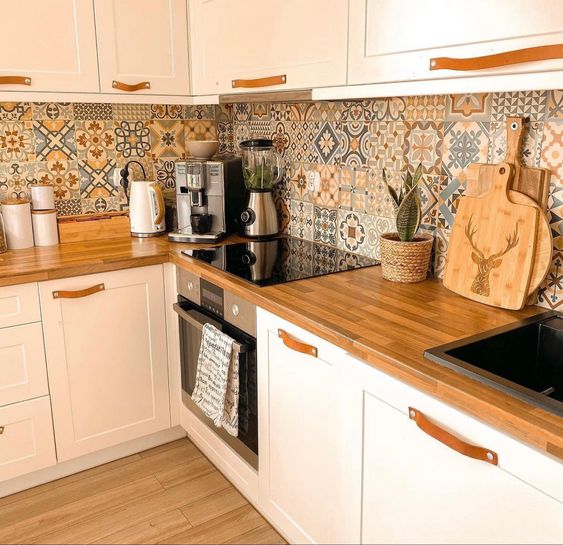 Modern style kitchen cabinet