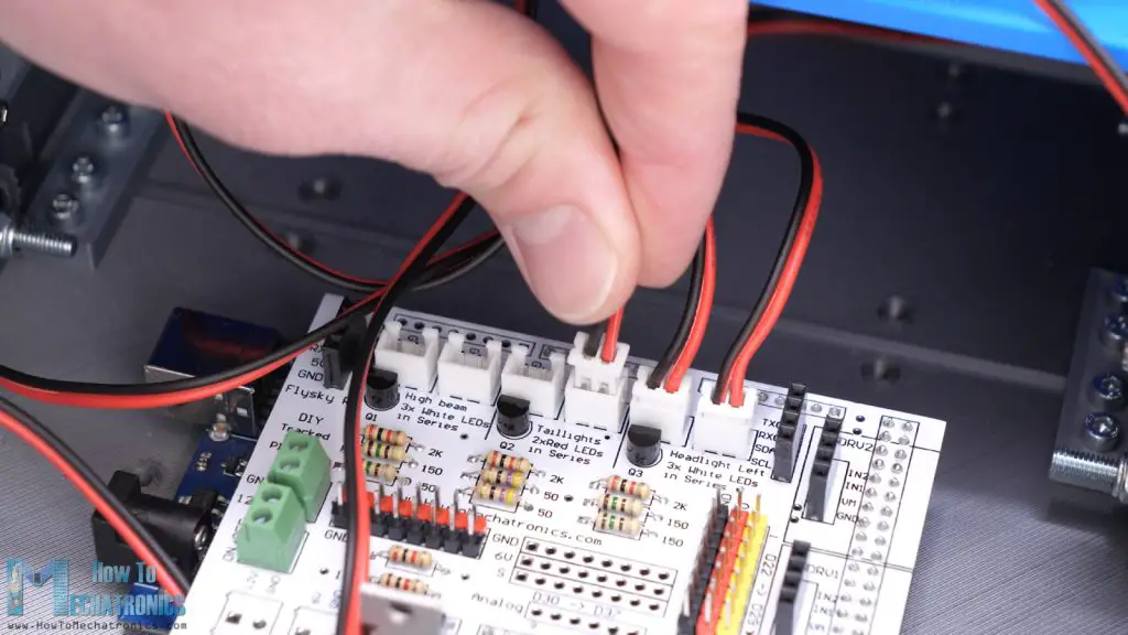 Connecting the LEDs with dupont connectors