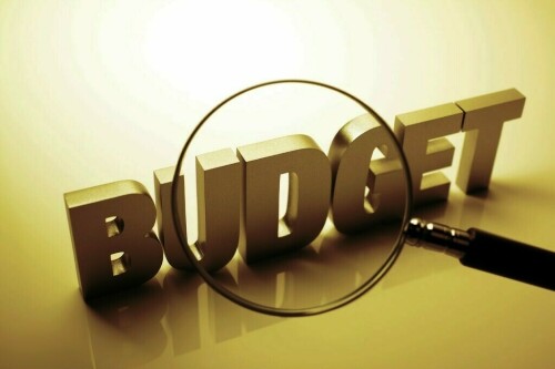 Taxes galore: experts stress on promoting industrialisation, reducing expenditure