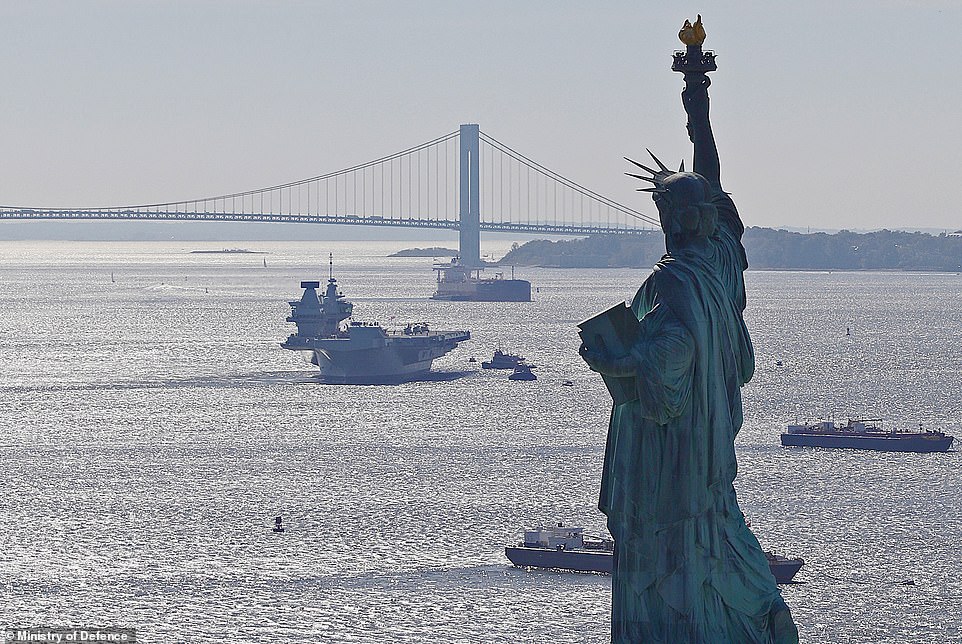 Image of the HMS Queen Elizabeth, seen here coming into New York Harbour with the Statue of Liberty in the foreground