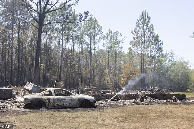 Firefighters battle Florida Panhandle blazes deep into the night ...