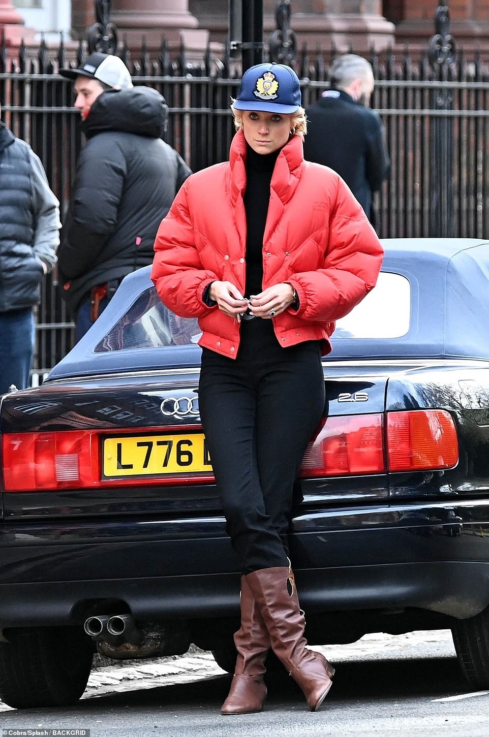 The Crown's Elizabeth Debicki is the double of Princess Diana in red ...