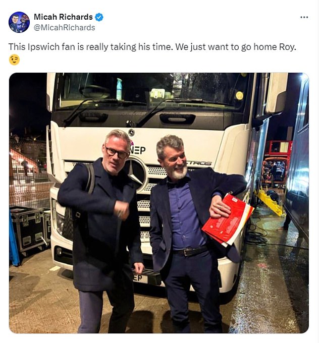 Richards later shared a picture of Keane and Jamie Carragher waiting in a car park