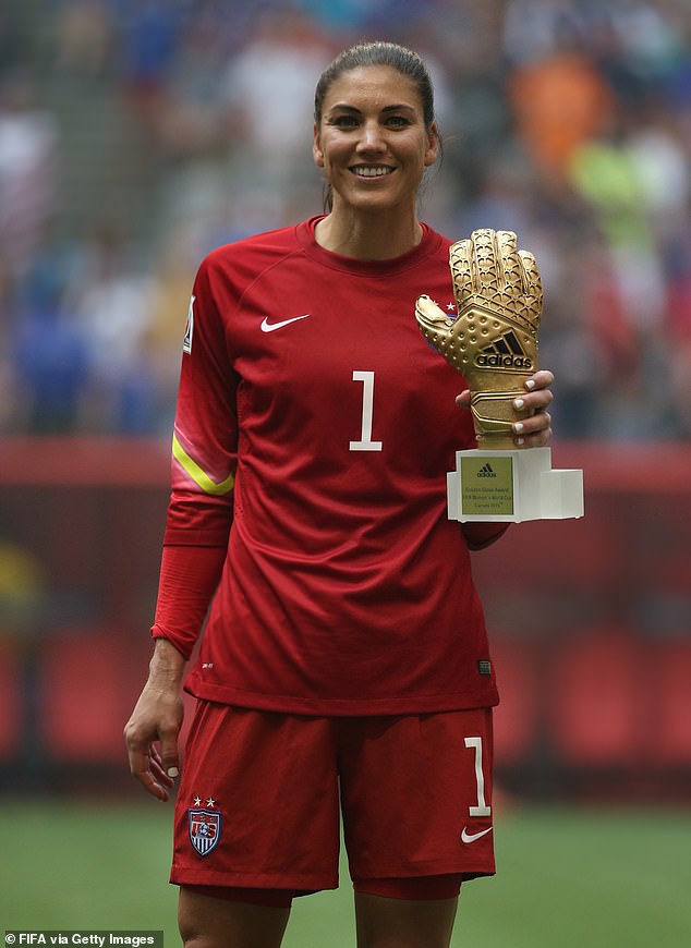 Solo with the gold adidas glove award after the World Cup 2015 Final between USA and Japan