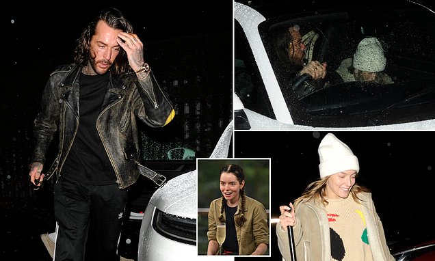 Pete Wicks leaves rehearsals with pro dancer Jowita Pryzstal in his Porsche after likening