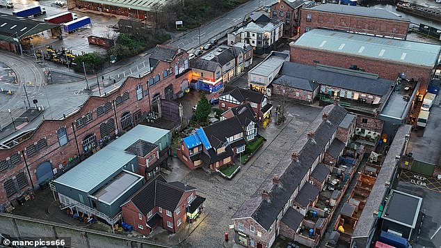 The Platt household takes centre stage on the vast Manchester set