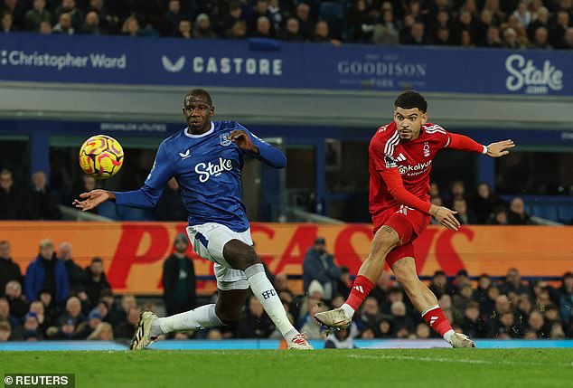 Forest captain Gibbs-White pounced on a mistake from Abdoulaye Doucoure to seal the win