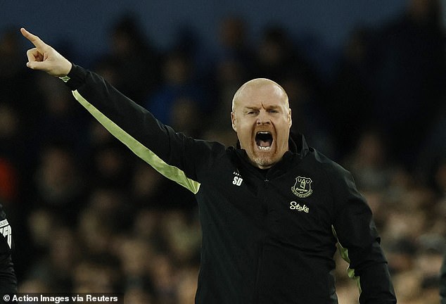 There were festive jeers for Sean Dyche's Everton as they looked toothless in attack