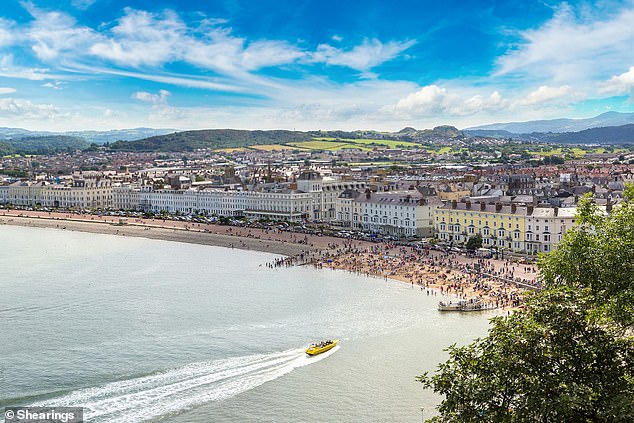 Showcasing some of the best sites North Wales has to offer, the Scenic Snowdonia and Llandudno (pictured) at Warner Bodelwyddan Castle tour should be on your list