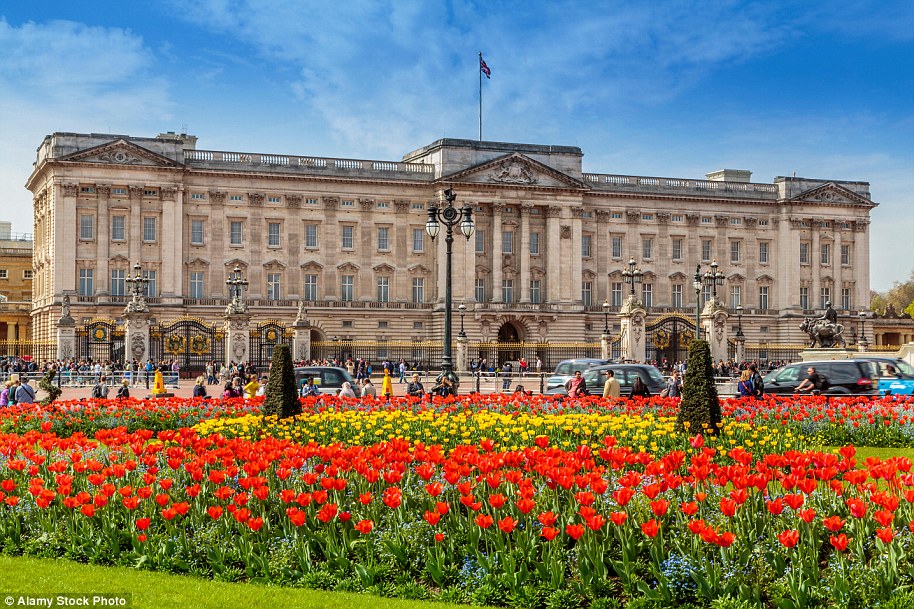 John Nash, remembered for his work on Buckingham Palace, Regent's Park and Regent Street in London, is one of the most famous architects of the 18th and early 19th centuries