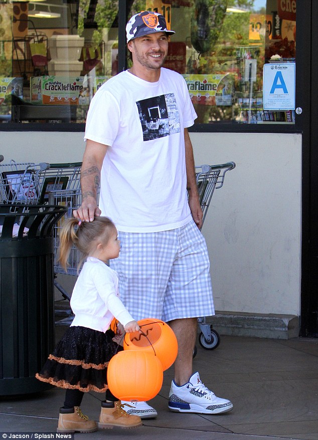 Me and my girl: Kevin Federline and his two-year-old daughter Jordan shop for some Halloween treats near the family's California home