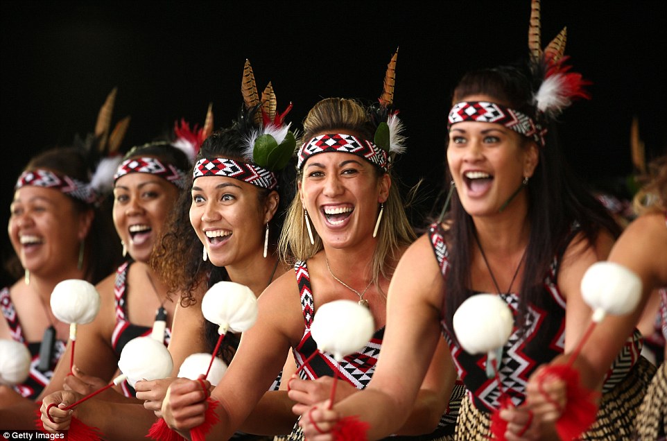 An integral part of each performance is the poi demonstration, as seen here by the Te Kapa Haka o Te Whanau-a- Apanui from Opotiki