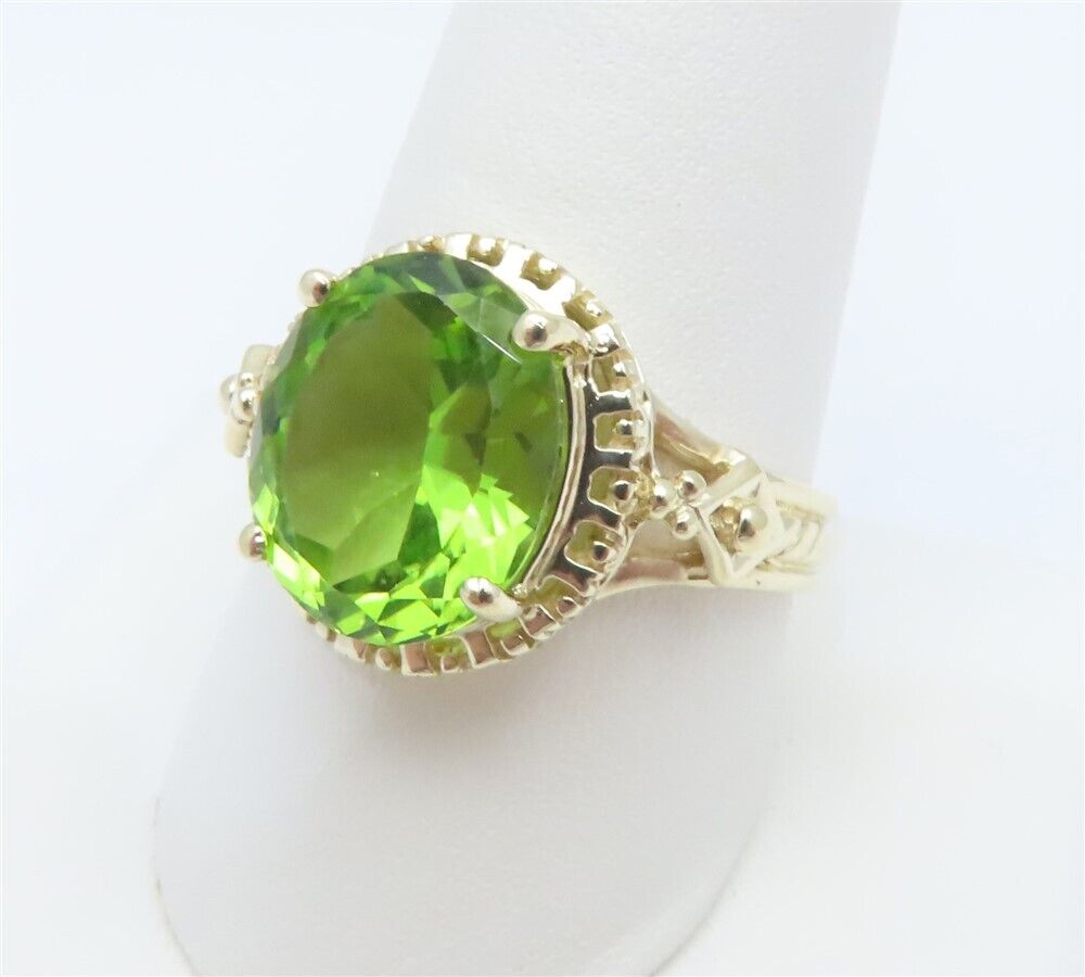 10K Yellow Gold ~12x10MM Oval Peridot 4-Prong Rin… - image 2