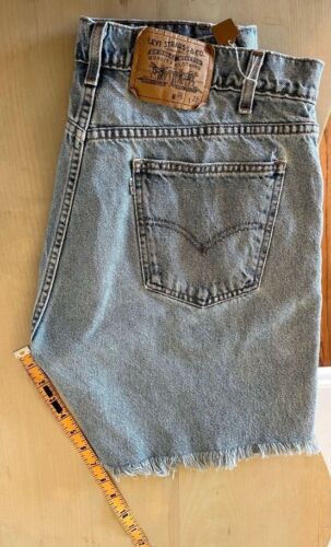 authentic levi's cutoff jeans