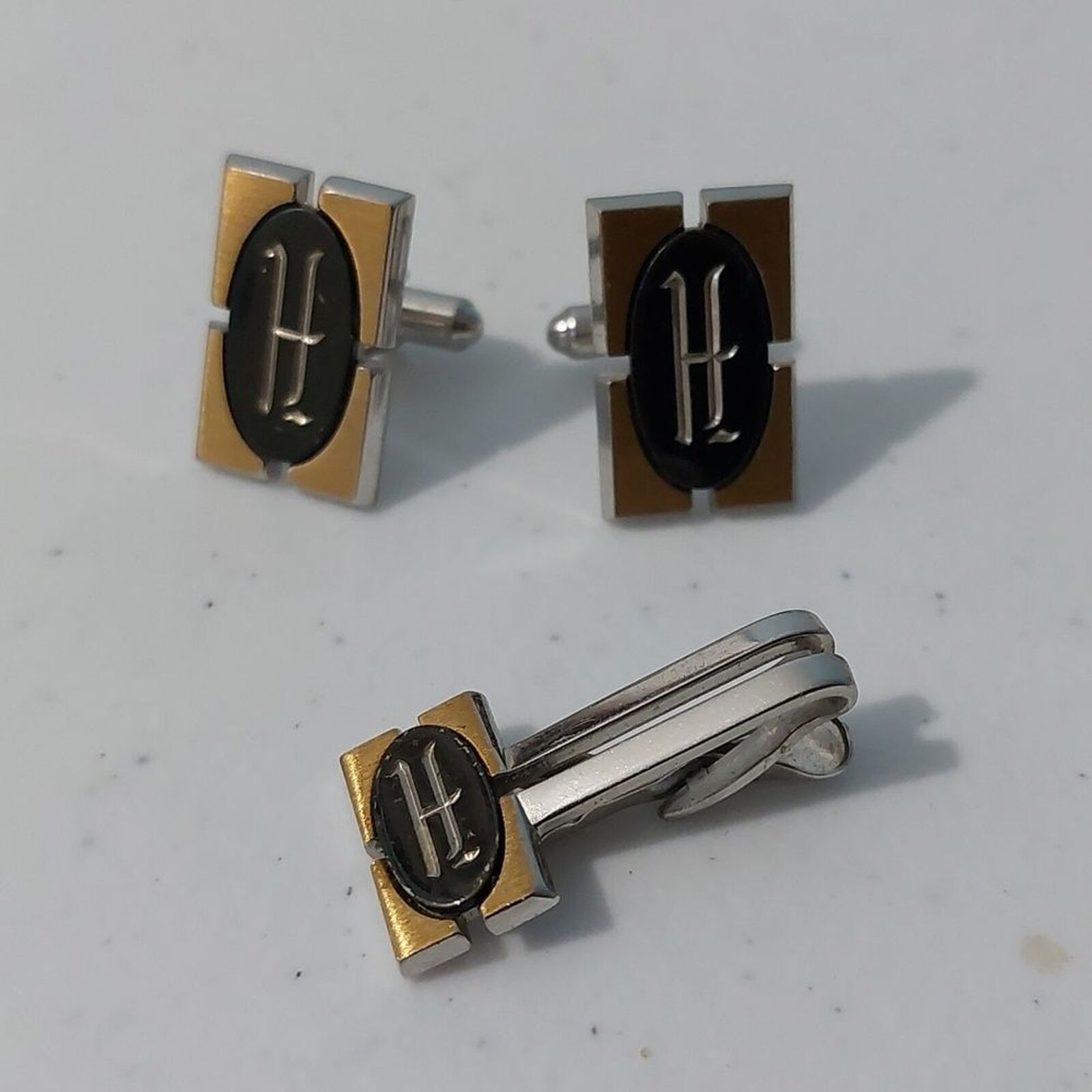 Hickok USA Letter H Initial Cufflinks and Tie Cli… - image 1