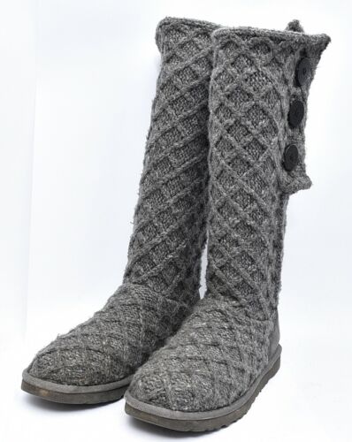 UGG AUSTRALIA Lattice Cardy Genuine Sheepskin Kni… - image 1