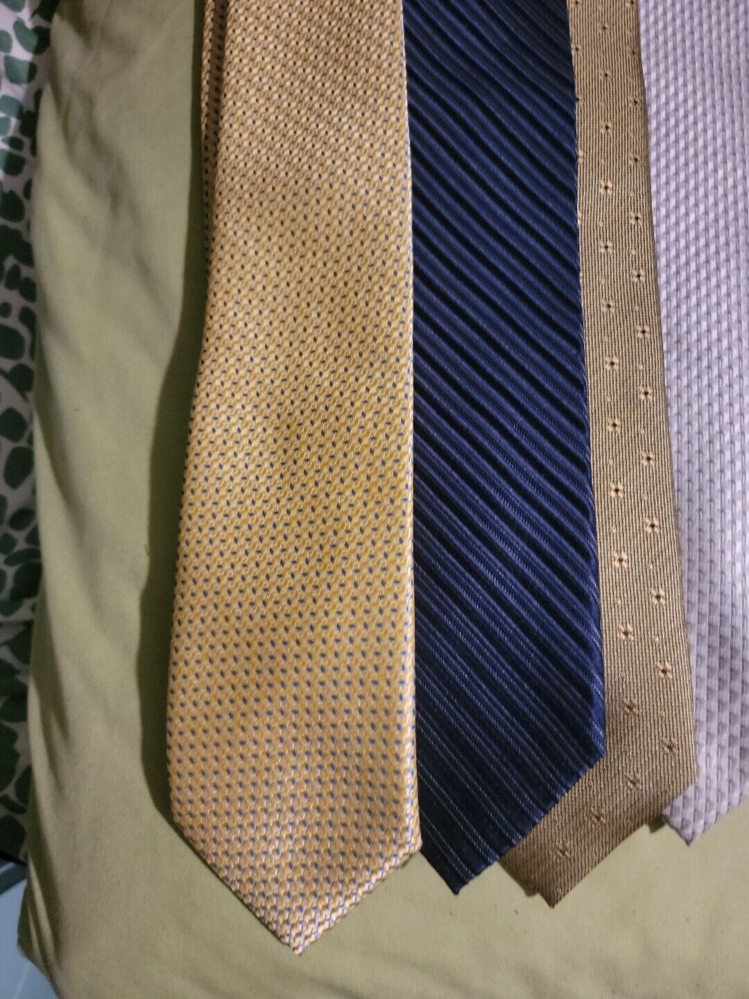 7 Ties  Some New Some Are Very Gently Used Clean … - image 3