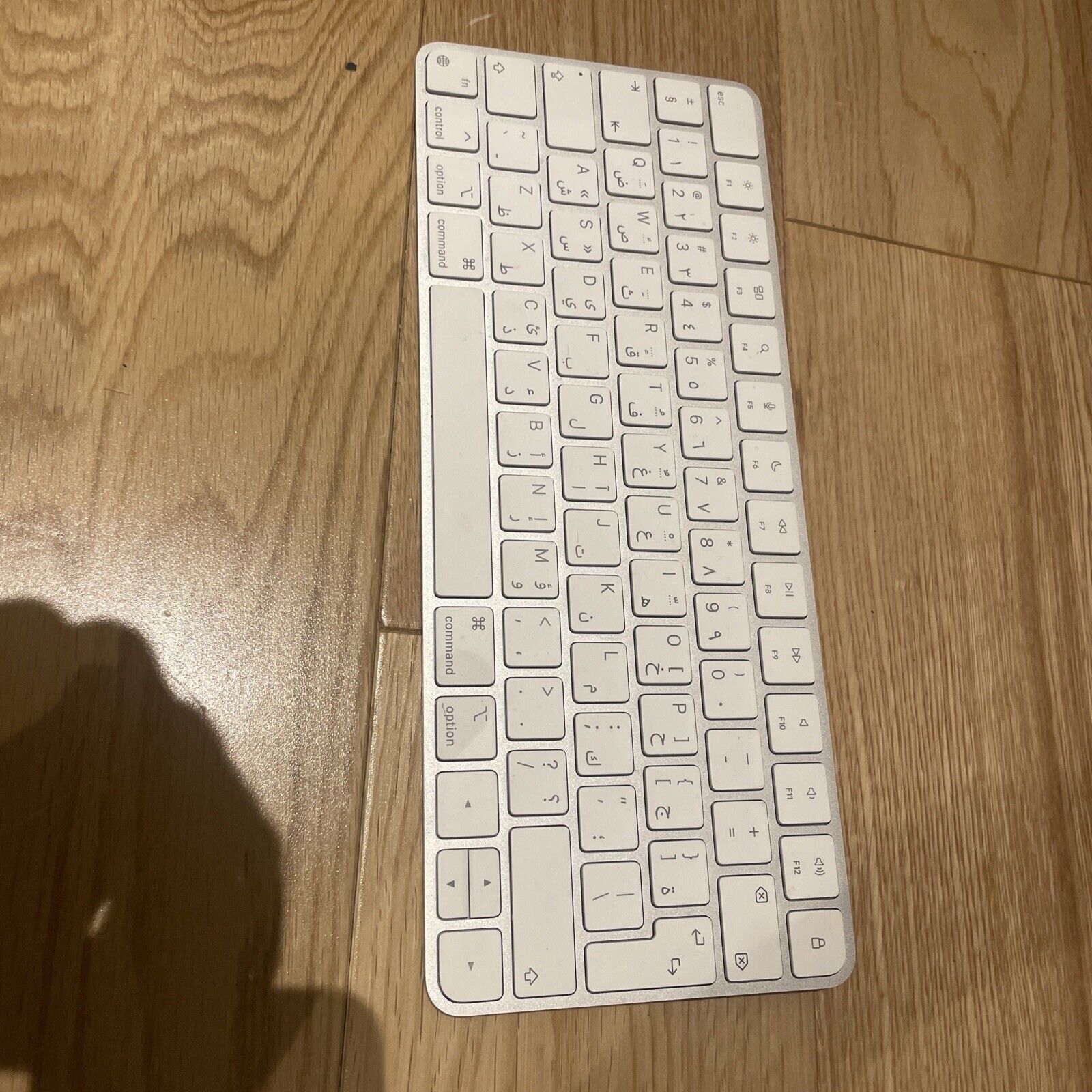 Apple A2450 Magic Keyboard (latest model) QWERTY (with Arabic) | eBay