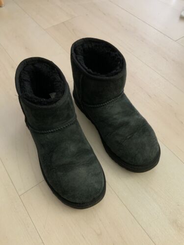 UGG Australia Classic Mini Black Boots 7