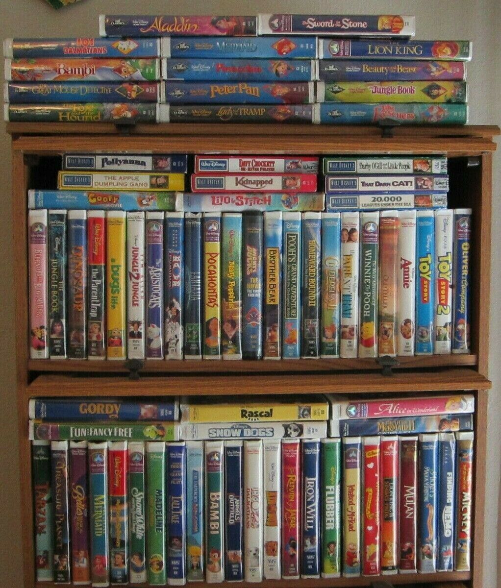 Lot of 76 Walt Disney VHS Tapes - Black Diamond Classics, Masterpieces ...