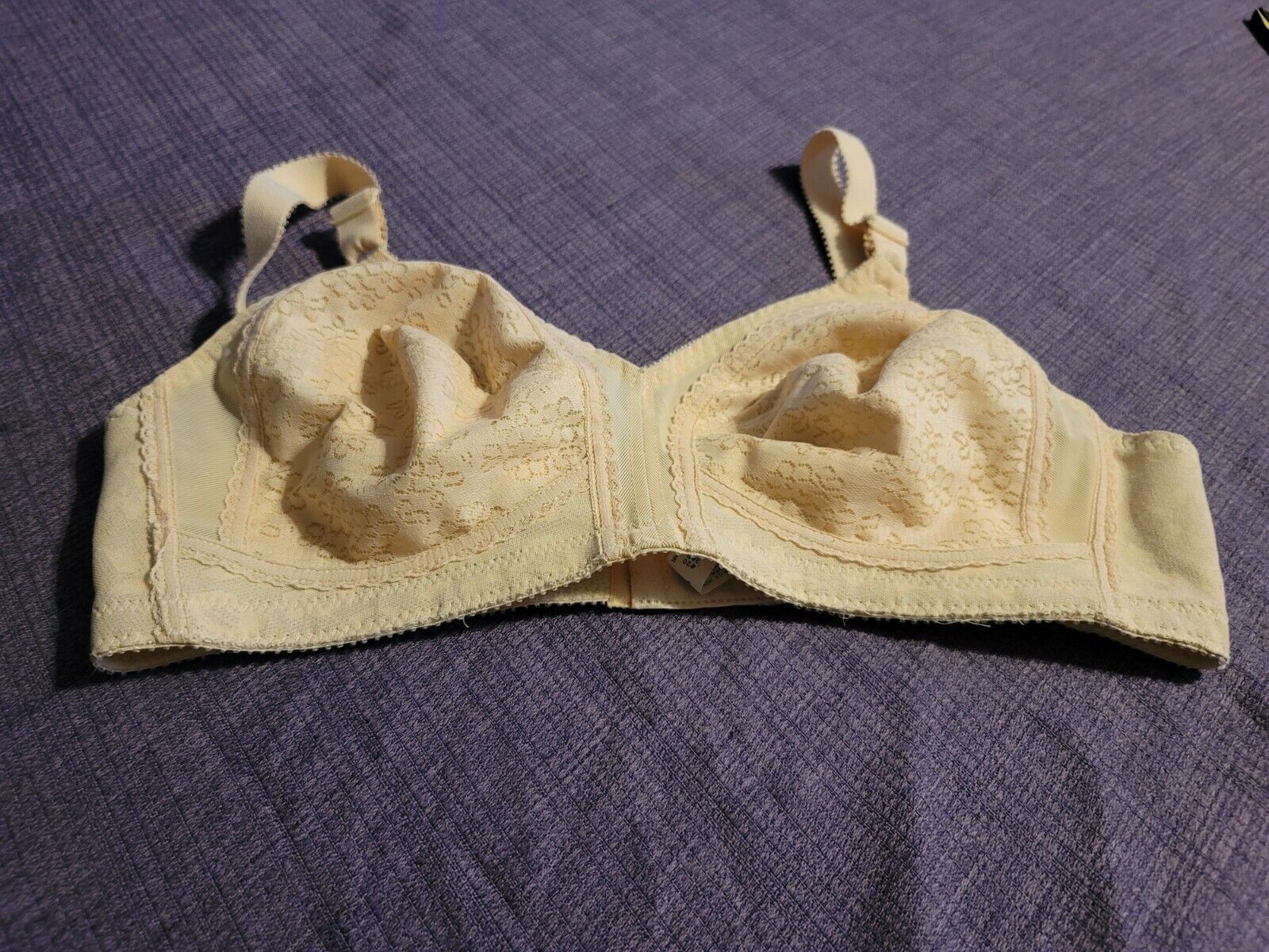 Vintage PLAYTEX 18 HOUR Original Women's Beige Br… - image 1