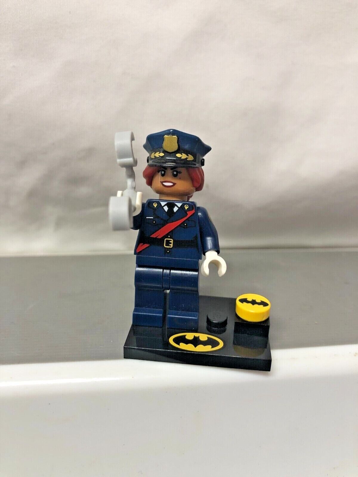 Lego - Batman Lego Movie Barbara Gordon Police minifigure coltlbm96 Mini  Fig Cop | eBay