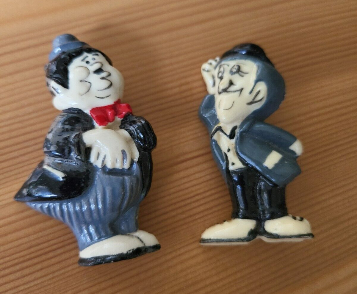 LAUREL AND HARDY Hand Painted 1940's Celluloid Ma… - image 1