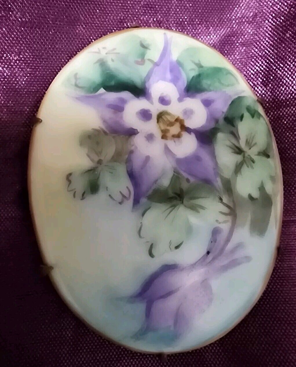 antique hand-painted porcelain brooch - image 3