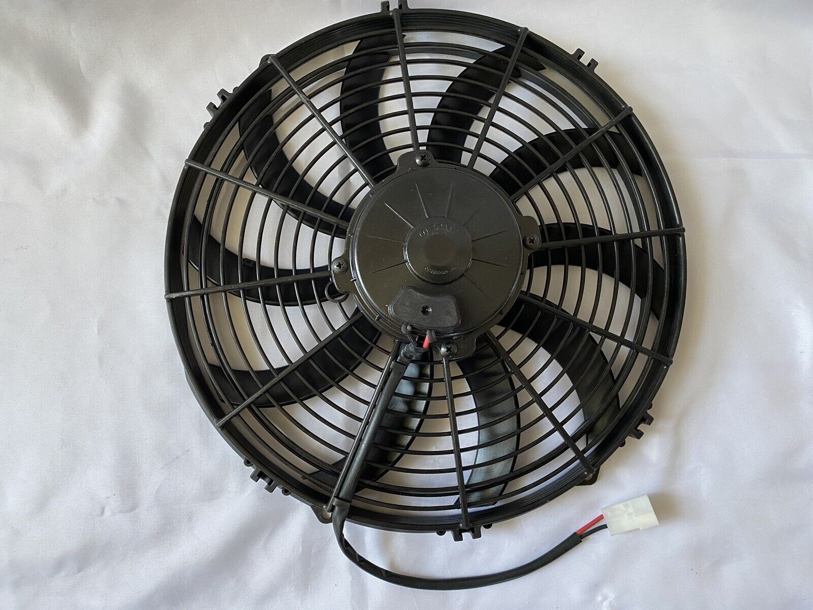 SPAL Electric Fan 30102045 - 1682 CMF 13IN Push / Curved (VA13-AP70/LL ...