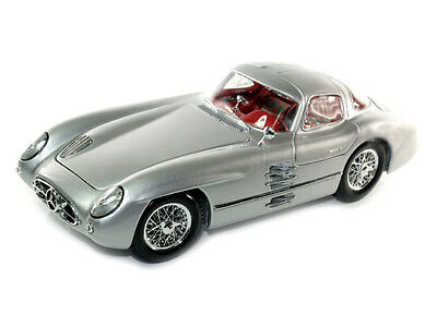 Maisto 1955 Mercedes Benz 300 Slr Uhlenhaut 1 18 Diecast Car For Sale Online Ebay