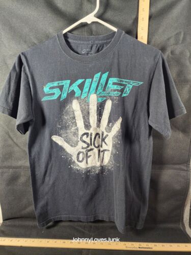 Vintage Skillet " Sick Of It"Concert T Shirt  Men'