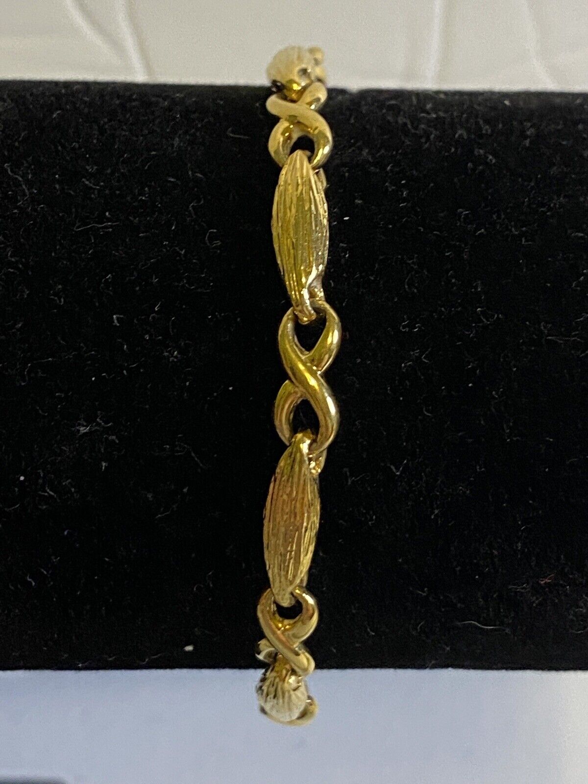 Vintage Napier bracelet gold tone - image 1