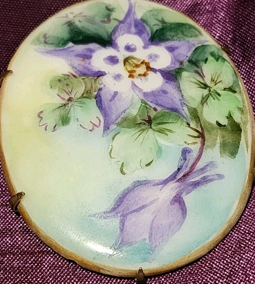 antique hand-painted porcelain brooch - image 2