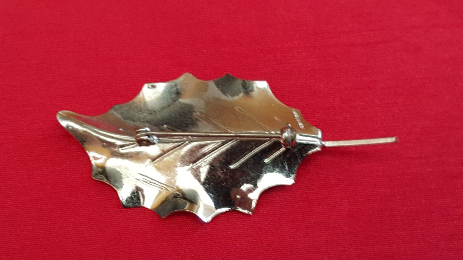 Beau Vintage 925 sterling silver leaf brooch. - image 3