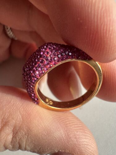 Stunning SWAROVSKI gold Tone With Pink Crystals Ri