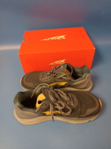 Altra Mens Running Shoes Size 8, Gently Worn - image 1