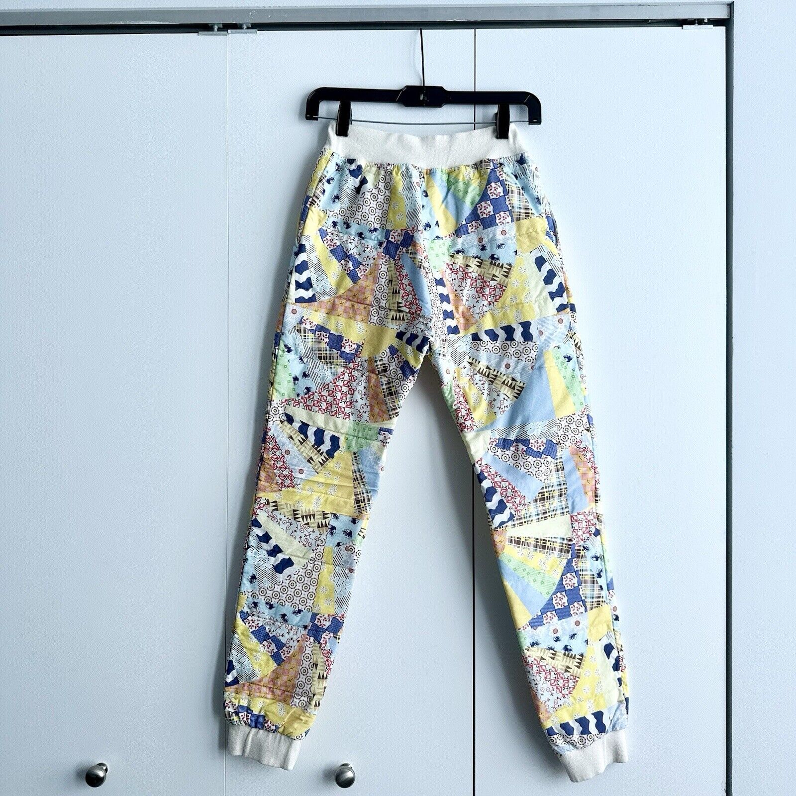 Carleen Quilted Sweatpants in Cheater Fan Print - image 13